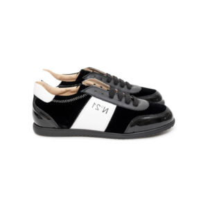 Sneaker N21